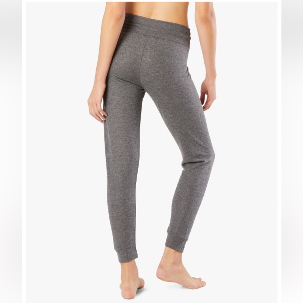 Beyond Yoga Cozy Fleece Lounge Around Midi Jogger - Picture 3 of 4